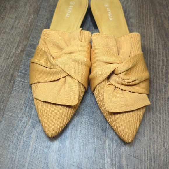 VIVAIA Pointed-Toe Knot Mules Size 40 US 9 Mustard Yellow Low Heel Slip On Yaffa - Picture 4 of 13